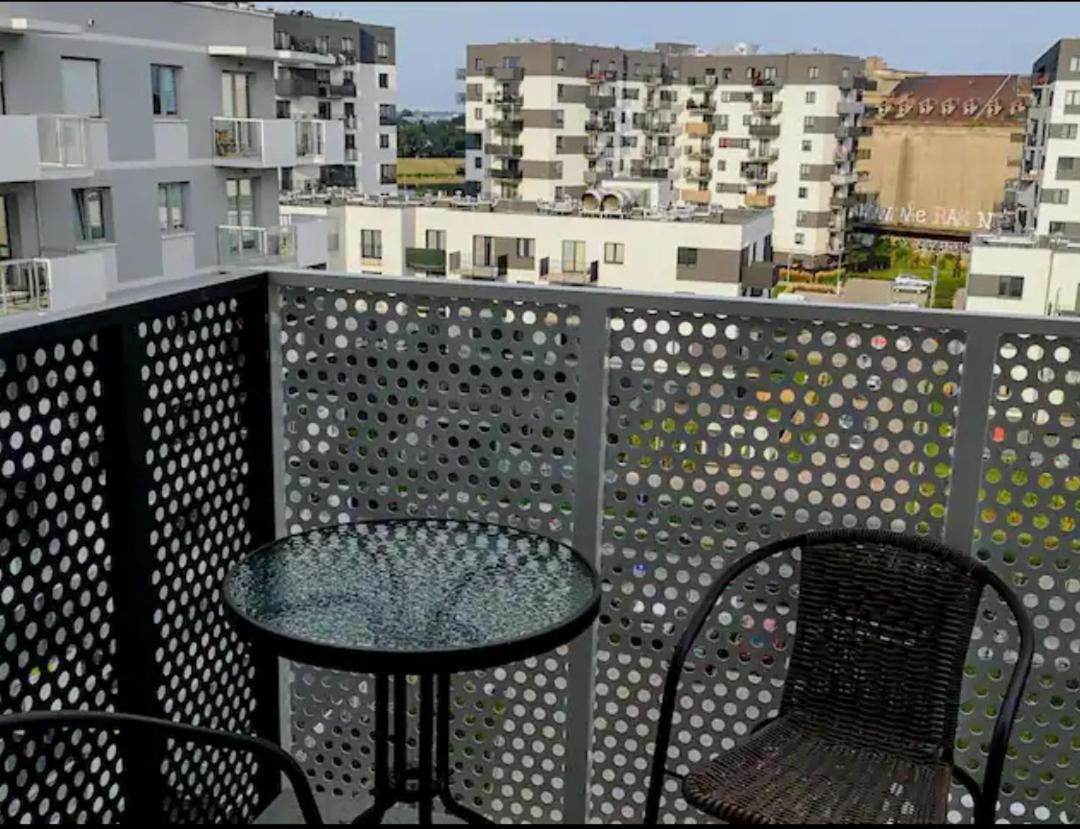 Nowoczesny Apartament Na Promenadach Wroclawskich Exteriér fotografie