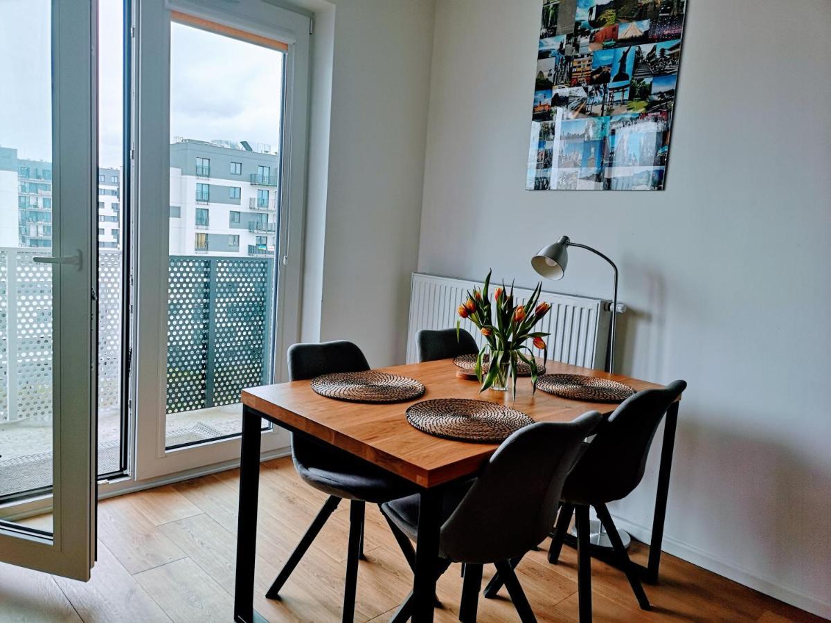 Nowoczesny Apartament Na Promenadach Wroclawskich Exteriér fotografie